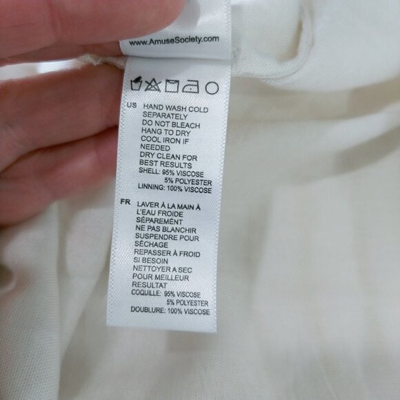 Amuse Society NWT Sunset Dreams Mini Shift Dress Womens S‎ Cream Metallic Beach - Picture 11 of 13